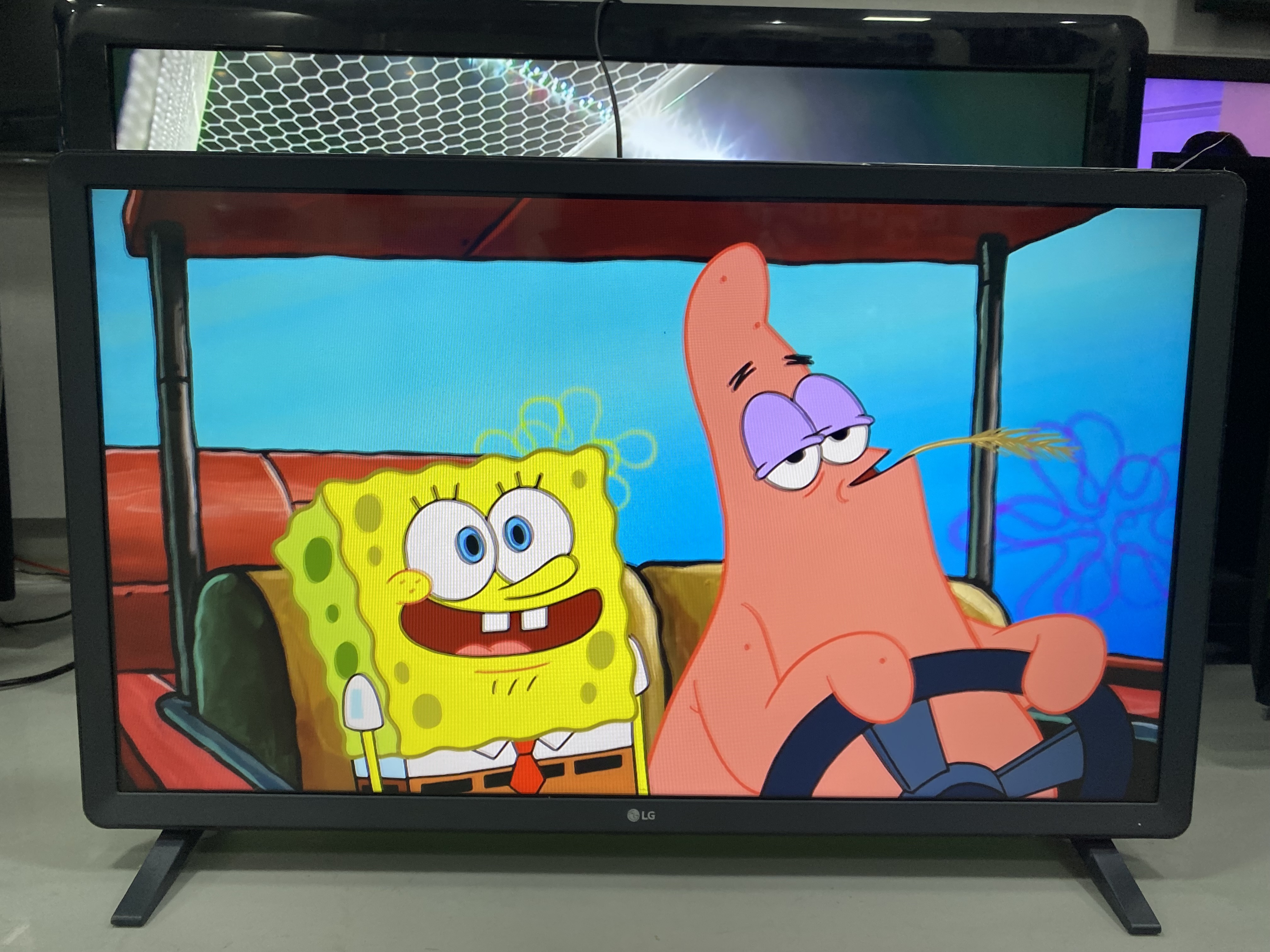 LG 32LM625